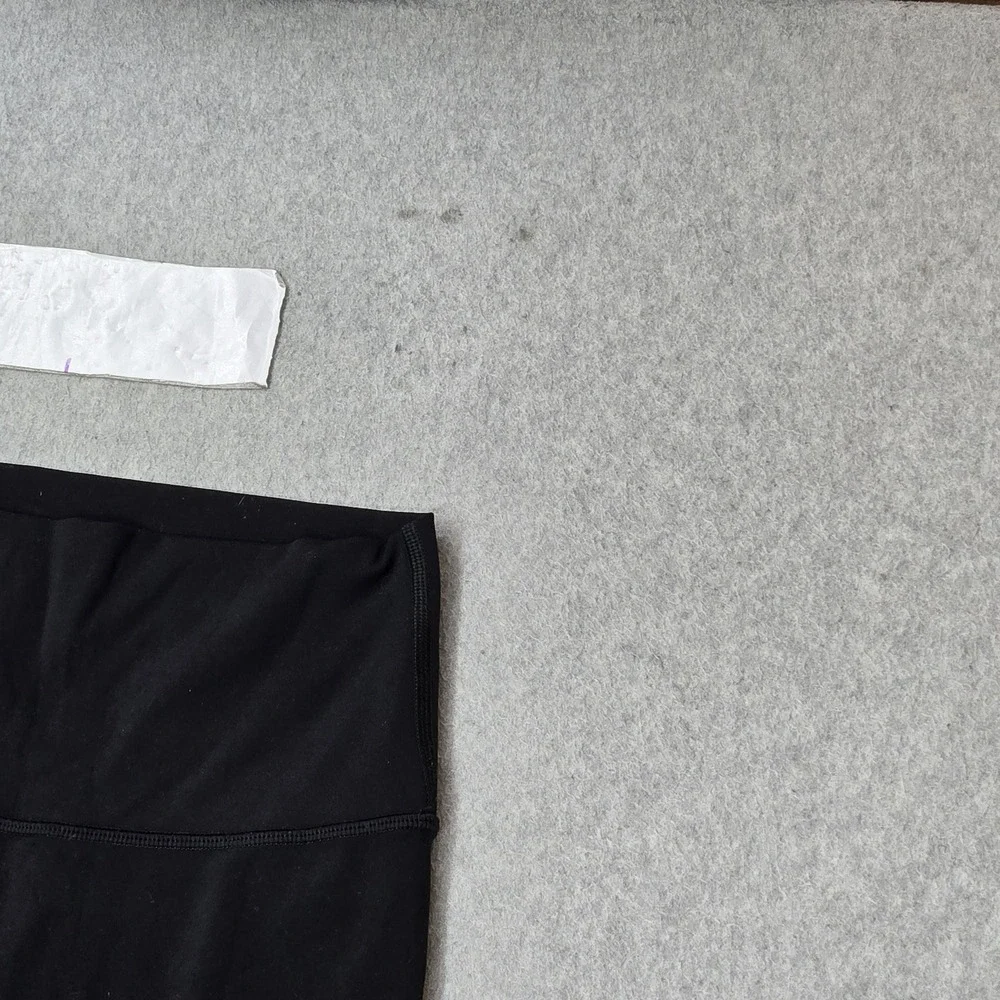 Lululemon Women Activewear Pants 4 Black Yoga Wunder Under High Rise 27